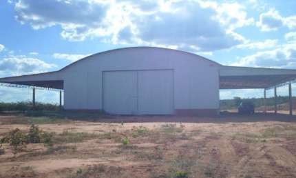 FAZENDA DUPLA APTIDÃO COM 1.370 HECTARES EM CURRAIS-PI