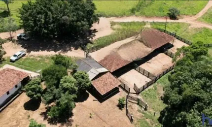 FAZENDA DUPLA APTIDÃO MONTADA PARA PECUÁRIA COM 676 ALQUEIRES EM CAMPINAÇU-GO