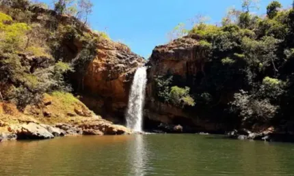 Fazenda de dupla aptidão com 200 alqueires em formosa-go