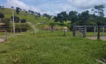 FAZENDA COM 13 ALQUEIRES DUPLA APTIDÃO EM ITABERAÍ-GO