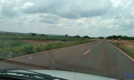 FAZENDA PARA AGRICULTURA EM CANA COM 95 ALQUEIRES EM ITURAMA - MG