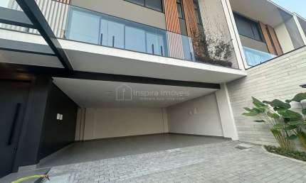 Casa com 3 quartos à venda na Rua Quintino Bocaiúva, América, Joinville