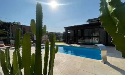 Casa em condomínio fechado com 2 quartos à venda no Nova Brasília, Joinville 