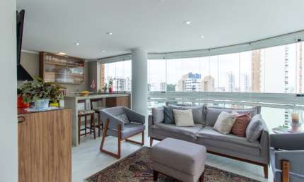 Seu Refúgio Urbano: 261m² com 4 Quartos e Lazer Completo!