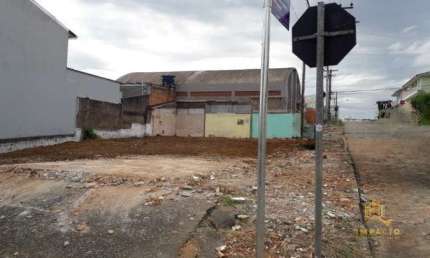 Terreno à venda no Areias, São José 