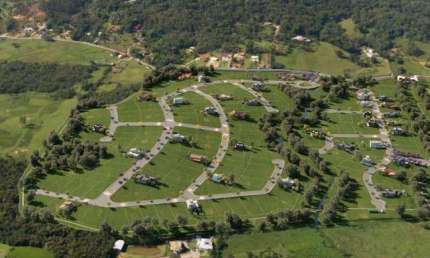 Terreno à venda no Centro, Santo Amaro da Imperatriz 