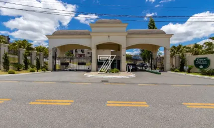 Casa em condomínio 3  quartos, 3  suítes, 4  banheiros, 4 vagas de garagenss
