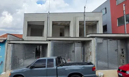 Casa à venda na Rua Alarco, Vila Granada, São Paulo