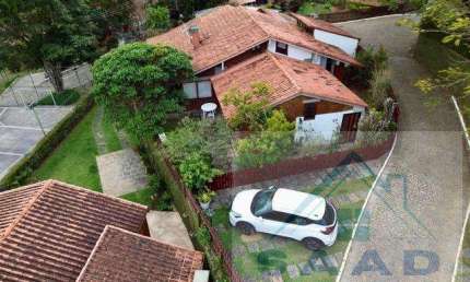 Casa para Venda em Teresópolis, Posse, 4 dormitórios, 1 suíte, 2 banheiros, 2 vagas