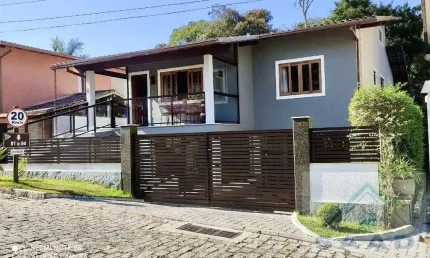 Casa para Venda em Teresópolis, CASCATA DO IMBUÍ, 4 dormitórios, 2 suítes, 4 banheiros, 4 vagas