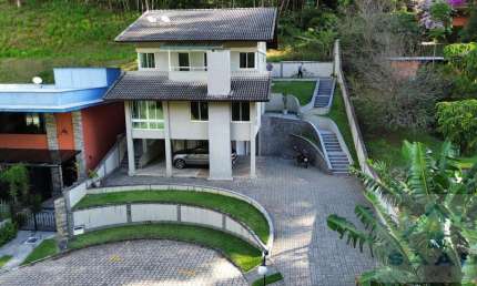 Casa para Venda em Teresópolis, QUEBRA FRASCOS, 4 dormitórios, 4 suítes, 6 banheiros, 4 vagas