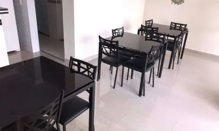 Apartamento com 2 dormitórios à venda, 70 m² por R$ 365.000 - Vila Guilhermina - Praia Grande/SP