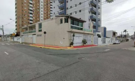 Sobrado com 2 dormitórios à venda, 100 m² por R$ 490.000,00 - Vila Guilhermina - Praia Grande/SP