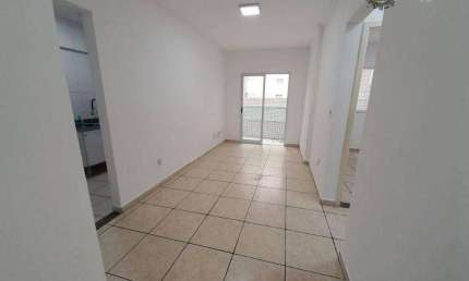 Apartamento com 2 dormitórios à venda, 60 m² por R$ 345.000,00 - Vila Assunção - Praia Grande/SP