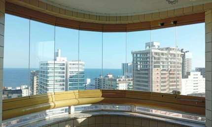 Apartamento com 2 dormitórios à venda, 62 m² por R$ 380.000,00 - Caiçara - Praia Grande/SP