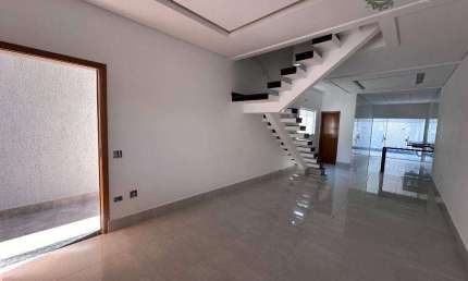 Sobrado com 3 dormitórios à venda, 130 m² por R$ 750.000,00 - Ocian - Praia Grande/SP