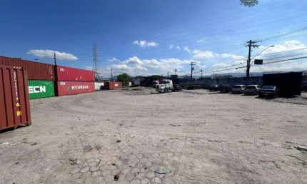Área Comercial à venda, 3600 m² por R$ 5.940.000 - Catiapoã - São Vicente/SP