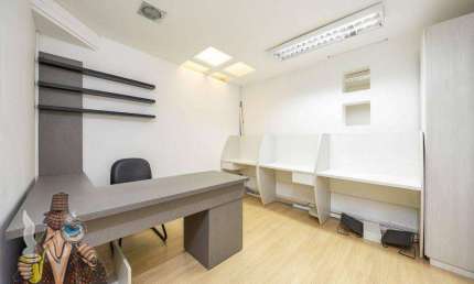 Conjunto para alugar, 200 m² por R$ 4.698,34/mês - Jardim Pedro Demeterco - Pinhais/PR