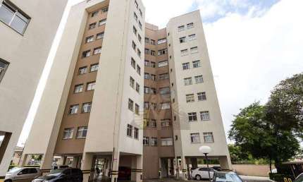 Apartamento com 3 dormitórios para alugar, 60 m² por R$ 2.259,57/mês - Novo Mundo - Curitiba/PR