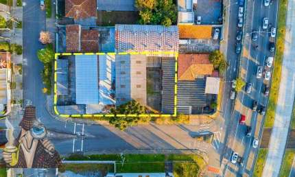2 Barracões à venda, 550 m² de área construída por R$ 2.200.000 - Tarumã - Curitiba/PR