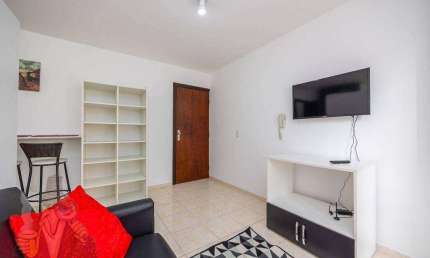 Studio com 1 dormitório para alugar, 26 m² por R$ 2.100,81/mês - Rebouças - Curitiba/PR