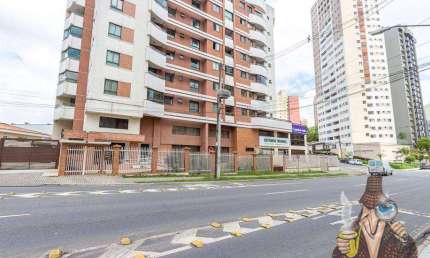 Apartamento com 2 dormitórios para alugar, 66 m² por R$ 3.320,72/mês - Cristo Rei - Curitiba/PR