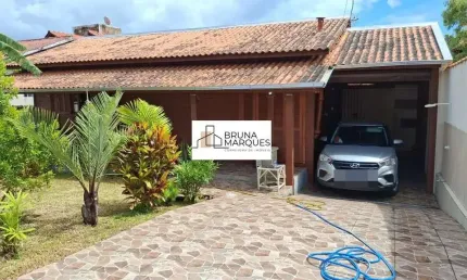 Casa com 2 quartos à venda na Rua dos Tubarões, Santinho, Florianópolis