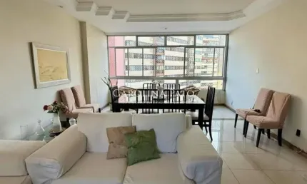 Apartamento com grande potencial após reforma, a venda na Graça