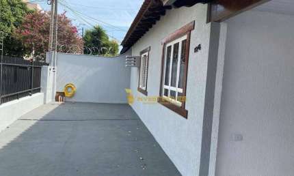 Casa com 4 dormitórios para alugar, 201 m² por R$ 5.500,00/mês - Aurora - Londrina/PR
