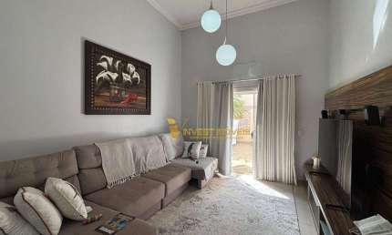 Casa com 3 dormitórios à venda, 180 m² por R$ 1.320.000,00 - Parque Jamaica - Londrina/PR
