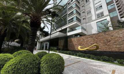 Apartamento com 4 dormitórios à venda, 235 m² por R$ 2.950.000,00 - Gleba Fazenda Palhano - Londrina/PR