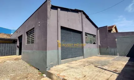 Barracão / Galpão / Depósito com 4 salas para alugar na Rua Visconde de Guarapuava, Paulista, Londrina