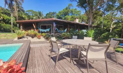 Excelente casa em condomínio com vista para o mar na praia do Pulso em Ubatuba!