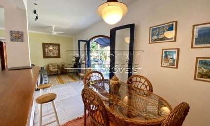 Excelente apartamento com 3 dormitórios, próximo do mar, na praia do Perequê-Mirim em Ubatuba!