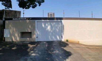 Apartamento para alugar em Maringá, Zona 07, com 1 suíte, com 30 m², Residencial Bianchi
