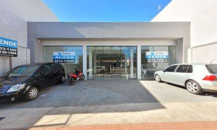 Barracão com 244 m² à Venda no Parque das Grevíleas - Maringá