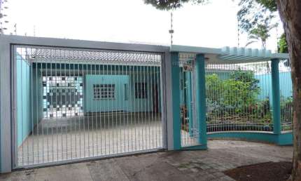 Casa com 367.89 m² e 4 Quartos à Venda na Zona 02 - Maringá