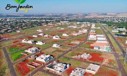 Terreno à venda na Rua Pioneiro Izidoro Pereira da Fonseca, Q496 L15, Bom Jardim, Maringá
