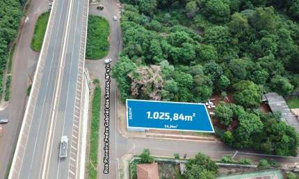 Terreno com 1025.84 m² à Venda no Parque das Bandeiras - Maringá