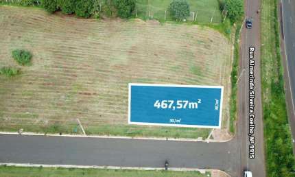 Terreno com 467.57 m² à Venda no Jardim Baeza  -Maringá