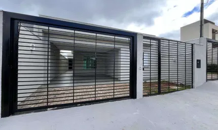 Casa com 138.45 m² e 3 Quartos à Venda no Jardim Munique - Maringá