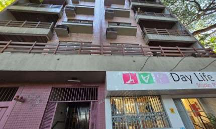 Apartamento com 199.13 m² e 3 Quartos à Venda na Zona 04 - Maringá