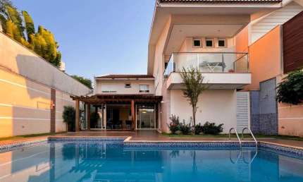 Sobrado com 329.69 m² e 4 Suites à Venda na Zona 08 - Nashiville Residence - Maringá