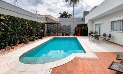 Casa  com 300 m² e 3 Suites à Venda no Jardim Higienópolis - Maringá
