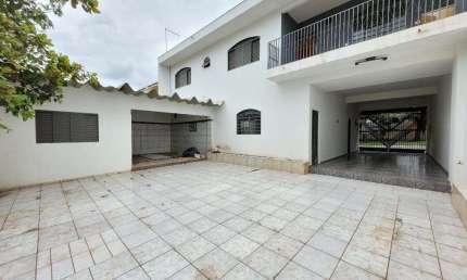 Sobreloja para alugar em Maringá, Jardim Alvorada, com 3 quartos, com 252 m²