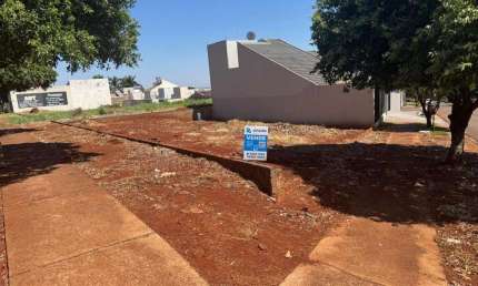 Terreno com 266.11 m² à Venda no Jardim Tóquio - Maringá
