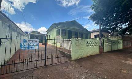 Terreno com 450 m² à Venda no Jardim Alvorada - Maringá