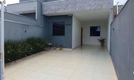 Casa com 98.74 m² e 3 Quartos à Venda no Jardim Rio de Janeiro - Sarandi