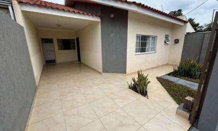 Casa com 99.92 m² e 3 Quartos à Venda no Parque das Laranjeiras - Maringá