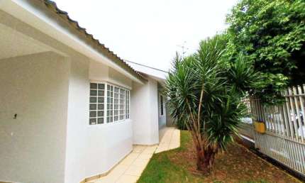 Casa à venda em Paiçandu, Centro, com 3 quartos, com 147.85 m²